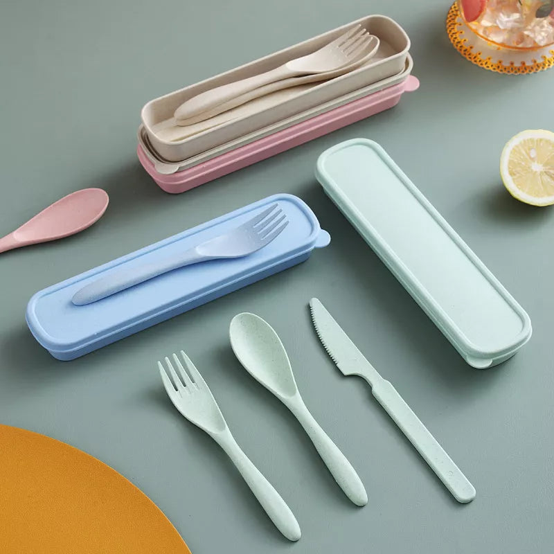 wheat straw travel cutlery set on a table